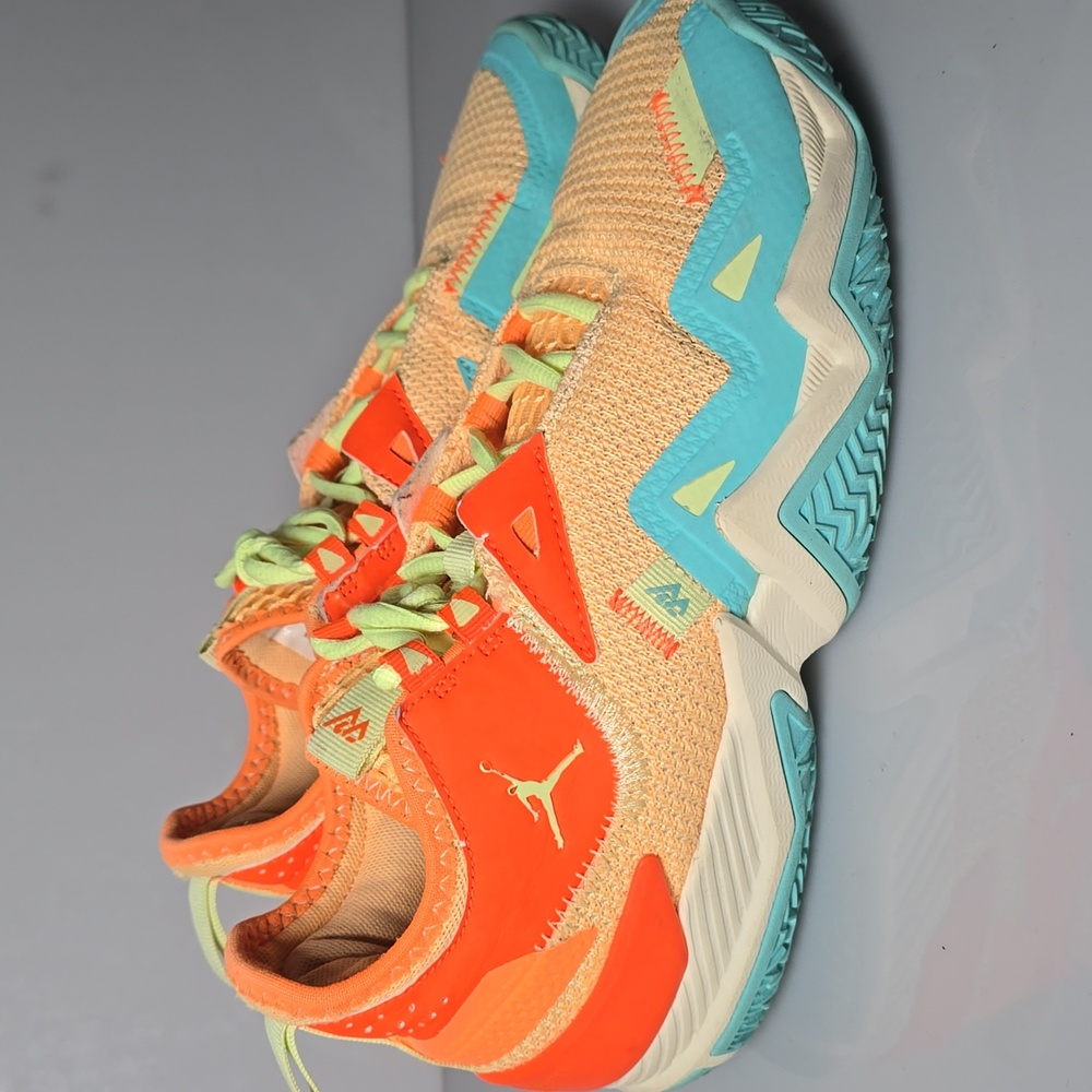 Jordan Westbrook One Take Mango Aqua Woman's Size 8.5 Tag Reads 7Y - Picture 4 of 17